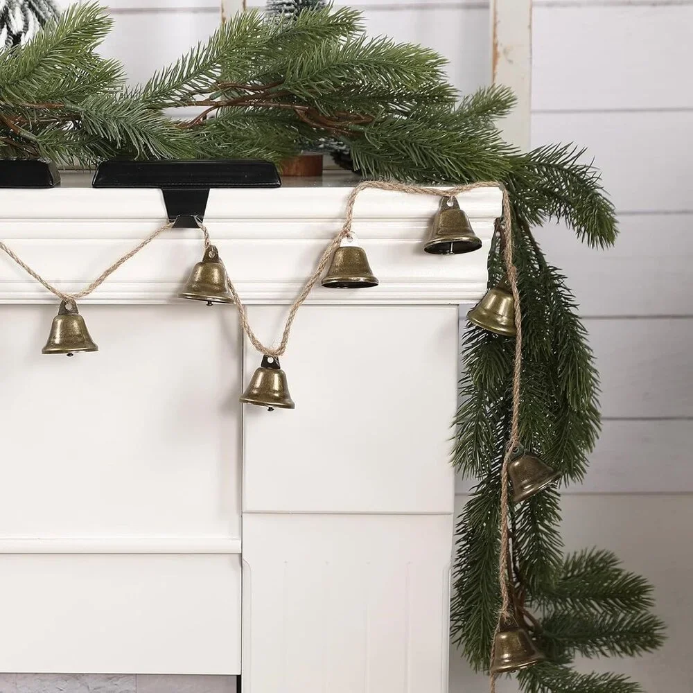 Feast Your Eyes on Rustic 4.6ft Bells Garland - Ideal for Cozy Christmas Vibes